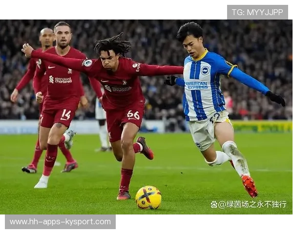 阿诺德横敲救主一击命中